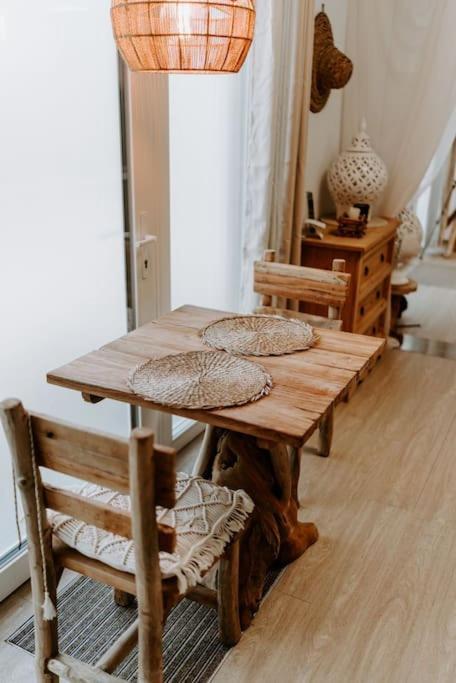 Suite De Charme Avec Jacuzzi Et Cabine Infrarouge Tubize 외부 사진